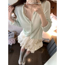 批发马卡龙小衫~木耳边羊驼针织开衫女薄款减龄长袖打底上衣