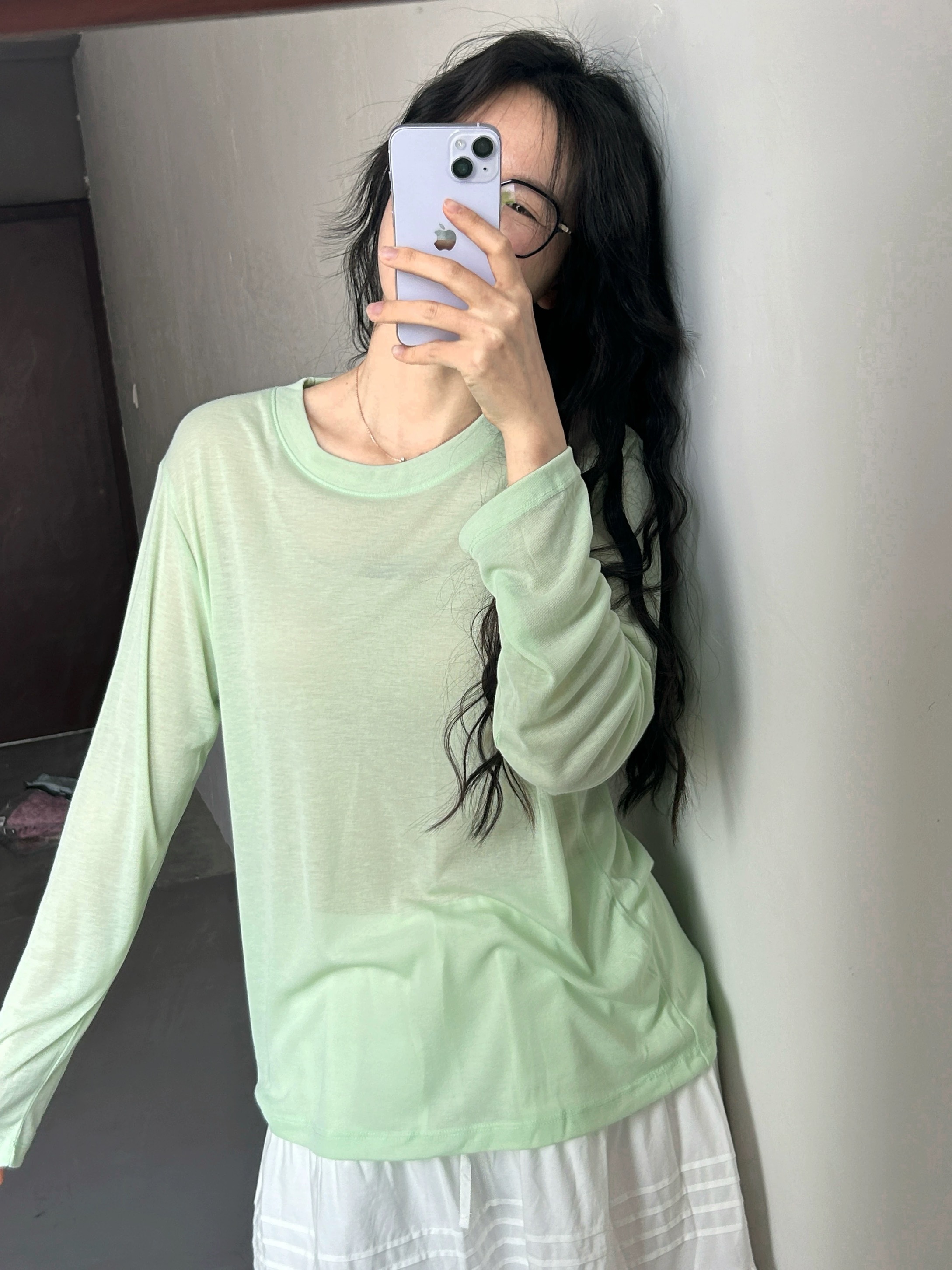 한 부서 루즈핏 느긋한 바람 얇은 스타일 자외선 차단 블라우스 긴팔 티셔츠 여성 봄 여름 캐주얼 마이크로 ~을 통해 핫걸 라운드 넥 맨위