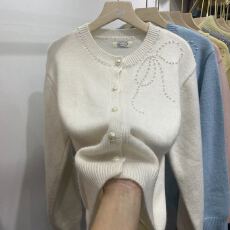 批发小香风蝴蝶结钉珠针织开衫女短款设计感纽扣毛衣外套圆领上衣春秋