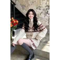 批发<b class='q'>甜美</b>蝴蝶结提花针织衫少女2026秋冬新款宽松半高领毛衣半裙套装女