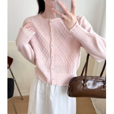 批发温柔白色圆领木耳边镂空针织衫<b class='q'>女</b>2026春季长袖<b class='q'>开衫</b>温柔风百搭显瘦