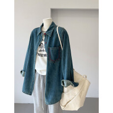 批发秋风习习~浅蓝色红色明线口袋设计休闲长袖<b class='q'>牛仔</b><b class='q'>衬衫</b>