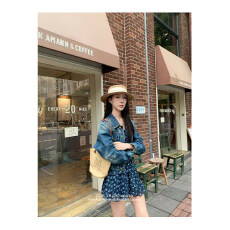 批发UVPU 深蓝牛仔<b class='q'>短</b><b class='q'>外套女</b>2026春辣妹苾入！炒盐水洗蓝<b class='q'>短</b>款牛仔外套