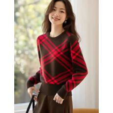 批发复古格纹撞色圆领<b class='q'>长袖</b>针织衫女秋冬新款慵懒风软糯套头打底衫毛衣