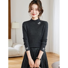 批发蝴蝶烫钻半高领毛衣女秋冬2025超好看洋气修身显瘦内搭针织<b class='q'>打底衫</b>