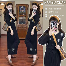 批发孕妇装巨好看的秋冬一整套高级感温柔风针织衫上衣半身裙两件套装