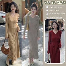 批发红色V领针织<b class='q'>连衣裙</b>女神范气质修身显瘦内搭打底配大衣过膝小红裙