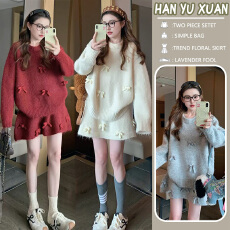 批发圣诞穿搭超好看针织红色连衣裙子女2025新款秋冬气质短裙两件套装