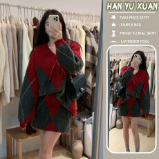 批发圣诞红色毛衣针织连衣裙子女秋冬季2025新款小个子穿搭高级感套装