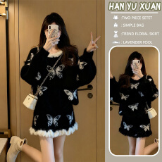 孕妇蝴蝶印花拼接毛边设计感针织套装女2025秋冬慵懒风减龄两件套