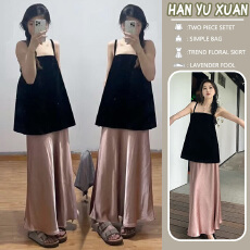 批发有货2026年夏季新款设计感<b class='q'>百搭</b>宽松黑色上衣吊带+粉色托腹半身裙