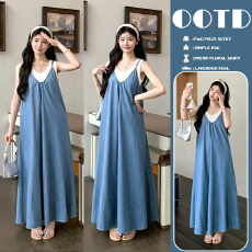 实拍  有货2026年夏季新款白色圆领背心+蓝色牛仔吊带裙两件套装