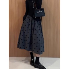 批发灰色波点花苞裙女秋季流行新款半裙显瘦遮肉洋气<b class='q'>百搭</b>a字半身裙子