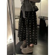 批发韩国东大门秋季新款日系休闲风设计感宽松简约小花百搭时尚气球裤