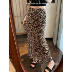 批发豹纹性感包臀长裙女2026夏季<b class='q'>新款</b>垂感直筒百搭显瘦<b class='q'>半身裙</b>