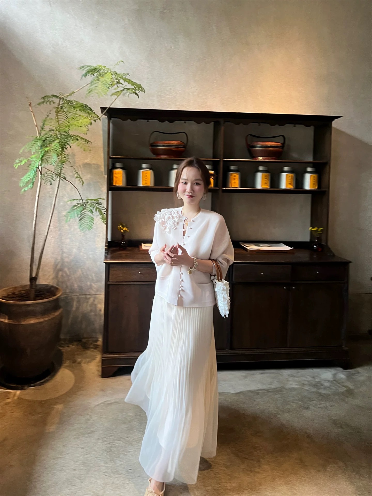 thewangs 부드러운 바람 이중층 망사 롱 코트 플리츠 반신 스커트 여성 2026 봄 여름 아름다운 자이언트 잘 생긴 치마