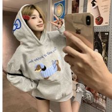 批发纯棉华棉复合牛奶丝可爱小狗刺绣新款韩系连帽<b class='q'>卫衣</b><b class='q'>宽松</b>女上衣服潮