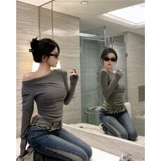批发一字领长袖内搭灰色<b class='q'>t</b><b class='q'>恤</b>女秋季辣妹紧身<b class='q'>露肩</b>打底短款不规则上衣ins