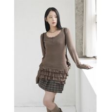 批发1*1德绒韩系收腰长袖<b class='q'>T</b><b class='q'>恤</b>女2026春设计<b class='q'>中长款</b>屁帘显瘦蕾丝拼接上衣