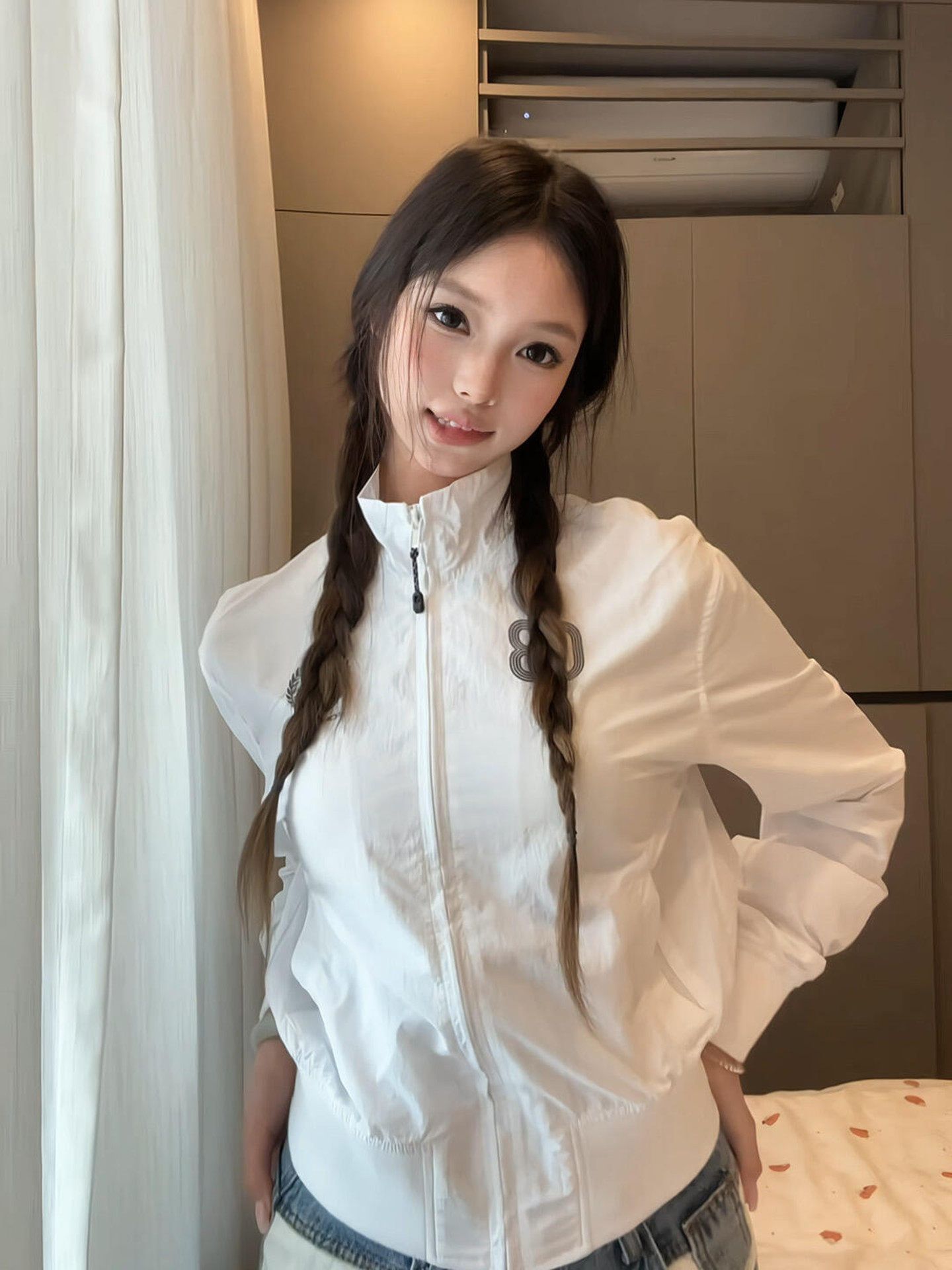 전후 있음 프린트 스탠드 칼라 화이트 자외선 차단 의류 여성 2026 여름 새로운 캐주얼 얇은 에어컨 재킷