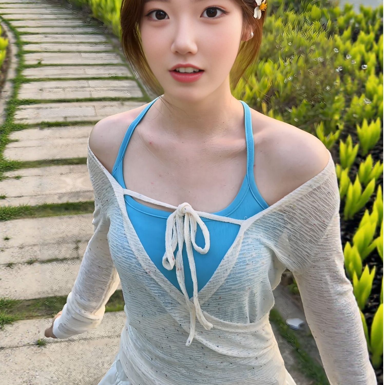 달콤한 스타일 페이크 레이어드 캐미솔 자외선 차단 블라우스 티셔츠 여성 2026 여름 새로운 디자인 센스 다용도 맨위