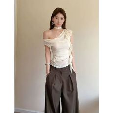 批发荡领飘带<b class='q'>花朵</b>短袖<b class='q'>t</b><b class='q'>恤</b>女2025新款夏季收腰褶皱背心斜肩设计感上衣