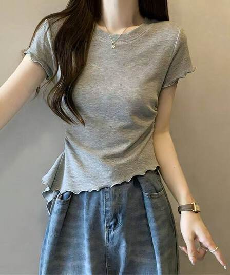여름 새로운 디자인 센스 불규칙 프릴 리본 반팔 티셔츠 여성 몸매 가꾸기 슬림해 보이는 쇼트 스타일 순면 맨위