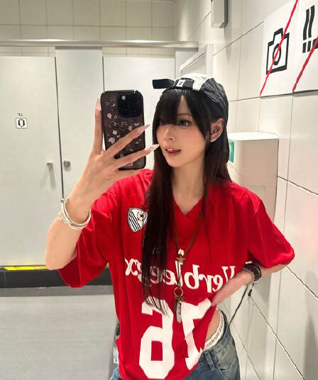이후 패키지 칼라 보안 버클 원단 단일 구멍 얼굴 버드 눈 V넥 티셔츠 여성 여름 루즈핏 프린트 반팔 알파벳
