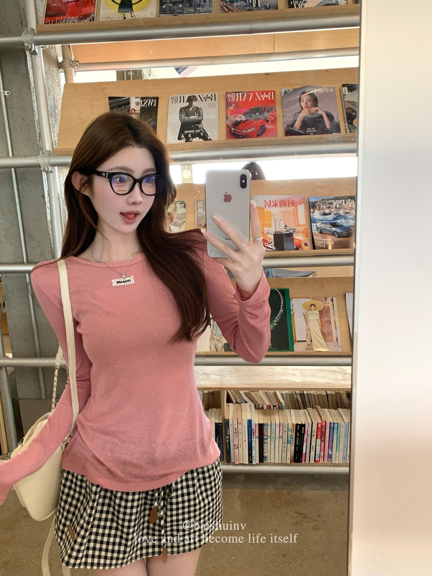 주간 실크 미니멀리즘 단색 라운드 넥 티셔츠 여성 여름 익스트림 제인 바람 얇은 스타일 마이크로 ~을 통해 긴팔 블라우스 허리 수축 자외선 차단 맨위