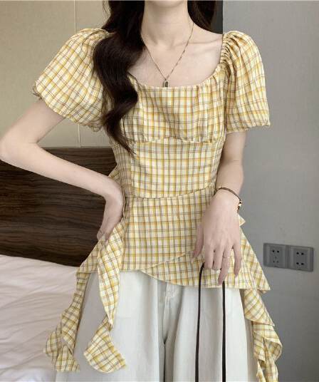 프랑스식 거품 소매 황색 체크무늬 반팔 여성 셔츠 여름 허리 수축 표지 배 슈퍼 잘 생긴 광장 칼라 맨위