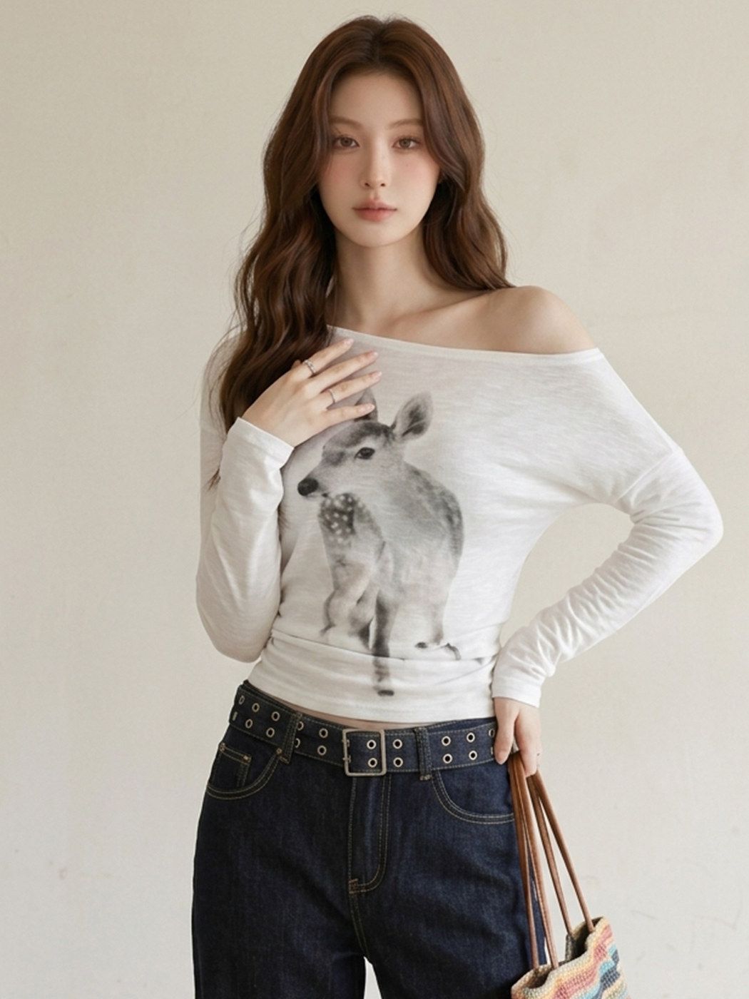 순면 대나무 마디 화이트 작은 사슴 프린트 비스듬한 어깨 긴팔 티셔츠 여성 여름 핫걸 바람 오프숄더 자외선 차단 블라우스 맨위