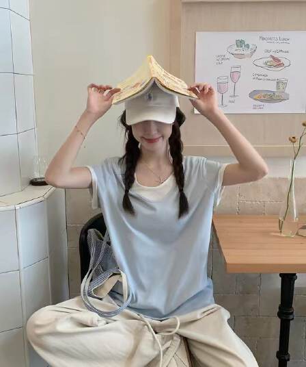 160 그램 눈꽃 순면 하늘색 라운드 넥 디자인 센스 페이크 레이어드 반팔 티셔츠 여성 여름 새로운
