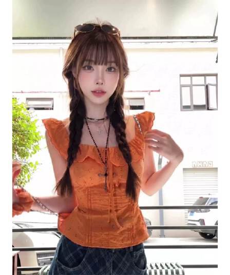프랑스식 주황색 프릴 반팔 여성 셔츠 여름 핫걸 품격 섹시함 몸매 가꾸기 디스플레이 얇고 작은 날다 소매 쇼트 스타일 맨위