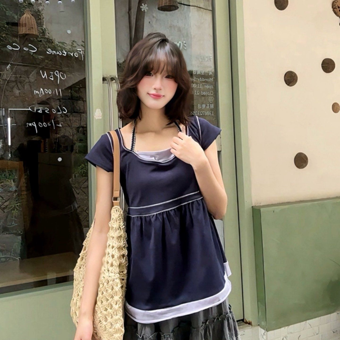 출퇴근 페이크 레이어드 행침 목 반팔 맨위 여름 자이언트 잘 생긴 루즈핏 다용도 u 종류 티셔츠 여성