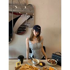 批发Tongiiuu Vtg星球 设计感斜领不对称开叉纽扣背心女<b class='q'>无袖</b>上衣夏