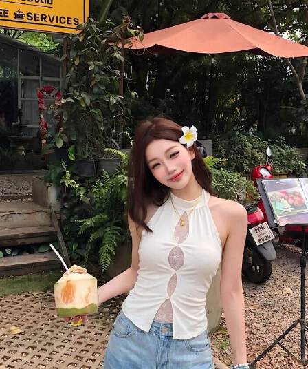 라이 경기 서울 디자인 센스 레이스 조각 행침 목 조끼 여성 여름 품격 홀로우 아웃 몸매 가꾸기 페이크 레이어드 슬립 맨위