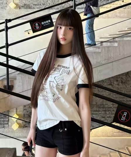 순면 220 그램 빗질하다 닫기 2026 반팔 티셔츠 여름 만화 루즈핏 배색 맨위