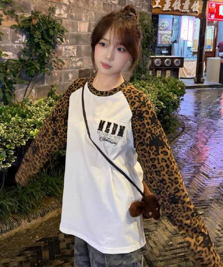 원본 좋은 품질 솜씨 자수 19 지점 220 그램 순면 긴팔 티셔츠 여성