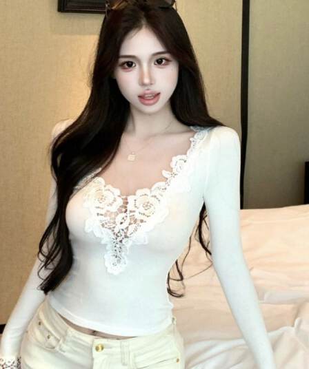 모방 면 디자인 센스 패치워크 V넥 긴팔 티셔츠 여성 가을 몸매 가꾸기 인사이드 가져 가라. 순수한 욕망 바람 만나는 맨위