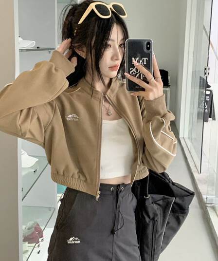 흔들어서 톤 품질 아메리칸 핫걸 얇은 스타일 재킷 가을 루즈핏 슬림해 보이는 레트로 쇼트 스타일 오픈 가디건 맨위