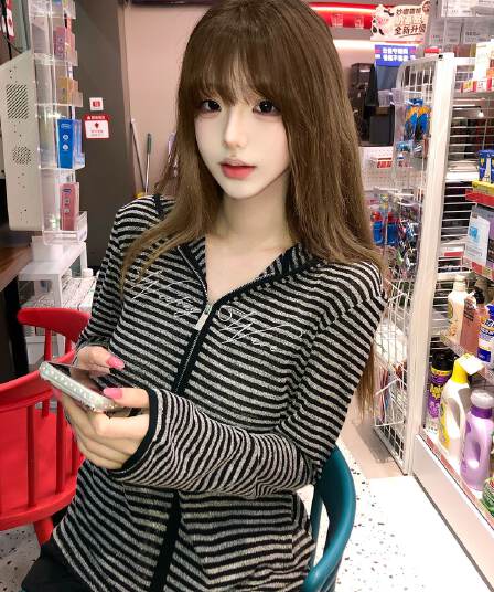 얇은 스타일 자수 원본 당겨서 측면 이후 패키지 칼라 광저우 원본 원단 복합 후드티 여성