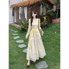 批发实拍夏季法式设计感慵懒风长袖T恤+刺绣碎花半身裙大码两件套装