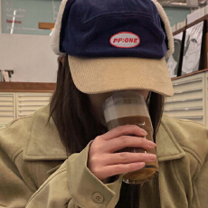 批发韩国ins鸭舌帽灯芯绒字母刺绣羊羔毛帽子