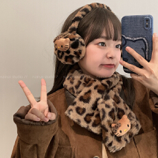批发韩国ins豹纹围巾毛绒耳罩围巾冬季可爱甜酷辣妹耳暖围脖