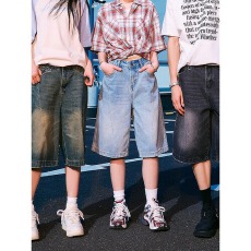 批发网图大码美式复古宽松水洗做旧<b class='q'>七分</b>牛仔短裤女高街设计感阔腿中裤