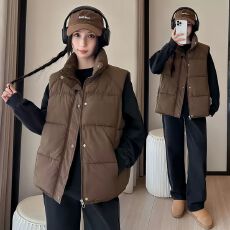 批发减龄宽松显瘦无袖休闲风<b class='q'>马甲</b>2025秋冬爆款保暖<b class='q'>马夹</b><b class='q'>外套</b>上衣女时尚