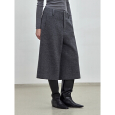 批发秋冬新品毛呢<b class='q'>阔腿裤</b>有型佰搭显瘦立体直筒七分裤