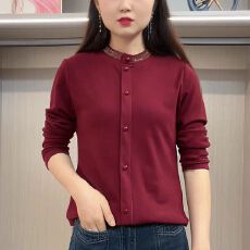 批发新款秋冬时尚半高领长袖纽扣设计保暖衫遮肚中老年<b class='q'>妈妈</b>烫钻上衣女