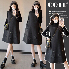 批发【实拍】秋冬季新款小香风中长款毛呢重工刺绣珍珠孕妇大码连衣裙