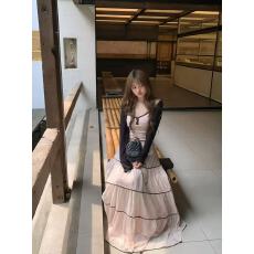 批发新款时尚百搭修身黑色<b class='q'>针织</b>衫+吊带背心+松紧腰重工蕾丝半身裙三件